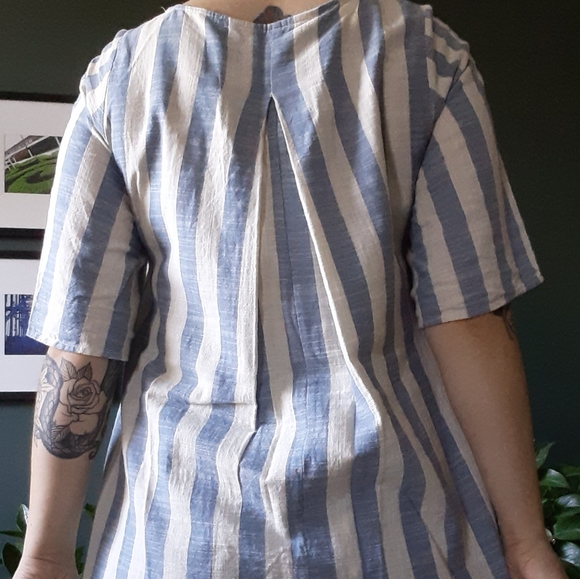 Blue and White Cotton Love In Tunic - Picture 4 of 13